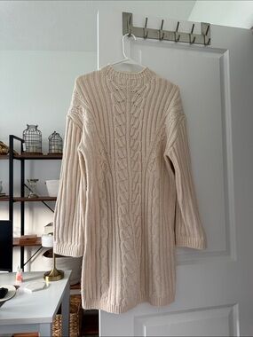Express Cream Ribbed Cable Knit Sweater
